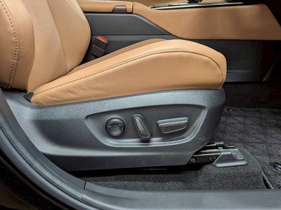 صورة مصغرة 34 لـ 2024 Toyota CROWN SPORT