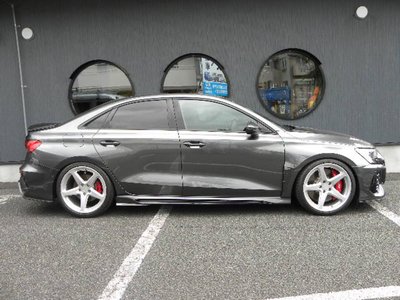 2022 AUDI RS3 SEDAN photo 4