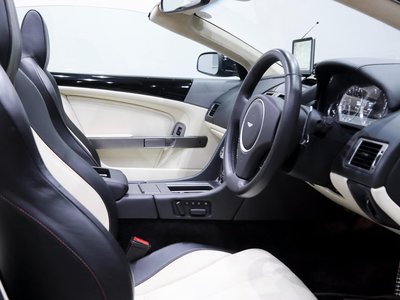 2011 Aston Martin DB9 VOLANTE 照片 51