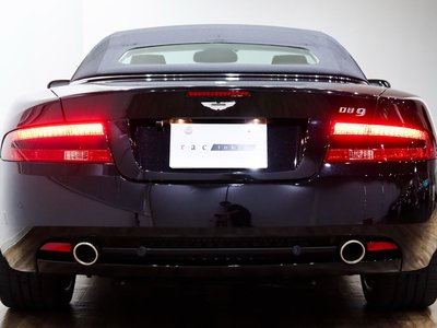 2011 Aston Martin DB9 VOLANTE 照片 9