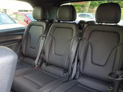 2025 Mercedes-BENZ V-CLASS photo 13