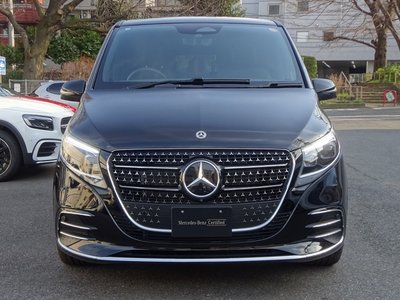 2025 Mercedes-BENZ V-CLASS photo 2