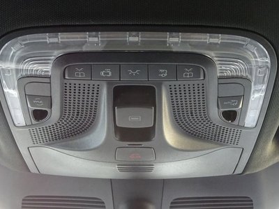 2025 Mercedes-BENZ V-CLASS thumbnail 24