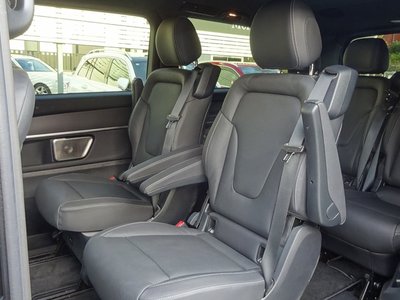 2025 Mercedes-BENZ V-CLASS photo 12