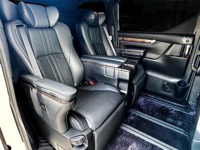 2021 Toyota ALPHARD — фото 15