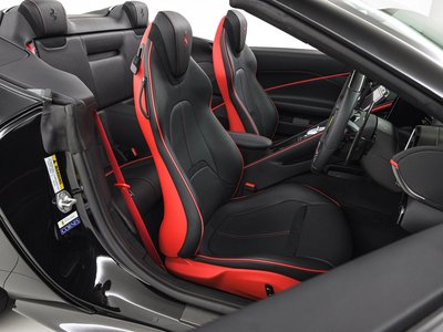 صورة مصغرة 18 لـ 2025 Ferrari ROMA SPIDER
