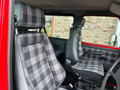 صورة 22 لـ 1987 Mercedes-BENZ G-CLASS