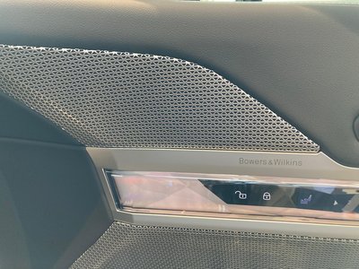 2025 BMW I7 thumbnail 56