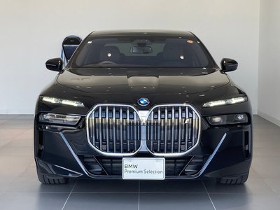 2025 BMW I7 photo 7