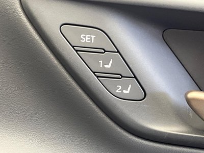 صورة مصغرة 12 لـ 2024 Toyota CROWN SPORT