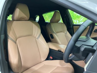 2024 Toyota CROWN SPORT 缩略图 4