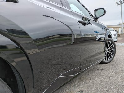 صورة 11 لـ 2024 Lexus RZ