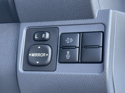2026 Toyota LAND CRUISER 70 thumbnail 41