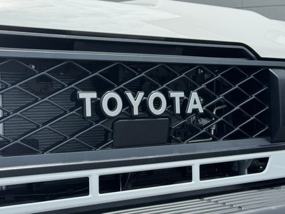 2026 Toyota LAND CRUISER 70 photo 16