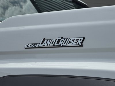 2026 Toyota LAND CRUISER 70 thumbnail 17