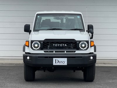 2026 Toyota LAND CRUISER 70 photo 11