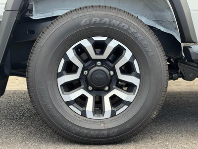 2026 Toyota LAND CRUISER 70 thumbnail 27