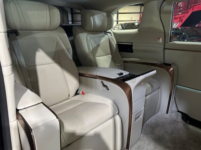 2024 Lexus LM 照片 4