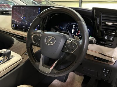2024 Lexus LM 照片 16