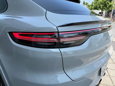 2020 Porsche CAYENNE thumbnail 24