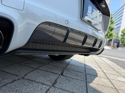 2020 Porsche CAYENNE thumbnail 25