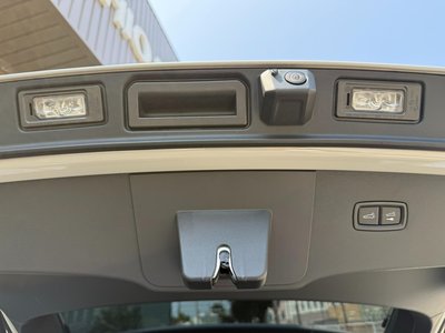 2020 Porsche CAYENNE thumbnail 58