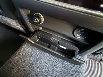 2020 Porsche CAYENNE thumbnail 64