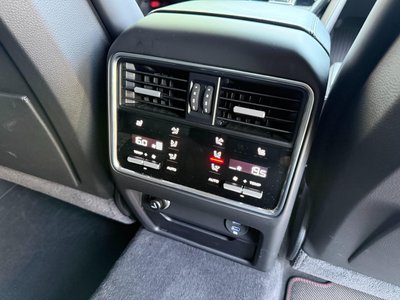 2020 Porsche CAYENNE thumbnail 63