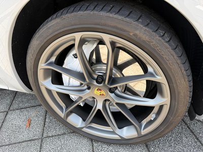 2020 Porsche CAYENNE photo 14