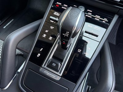 2020 Porsche CAYENNE thumbnail 66