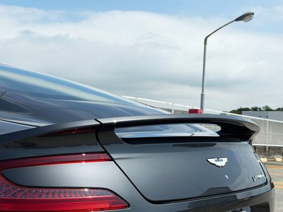 2016 Aston Martin VANQUISH — миниатюра 21