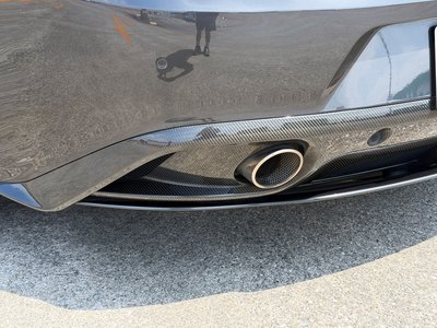 2016 Aston Martin VANQUISH — миниатюра 23