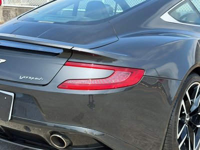 2016 Aston Martin VANQUISH — миниатюра 20