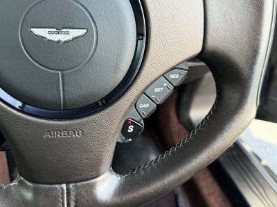 2016 Aston Martin VANQUISH — миниатюра 36