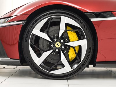 2026 Ferrari 12 CILINDRI 照片 9