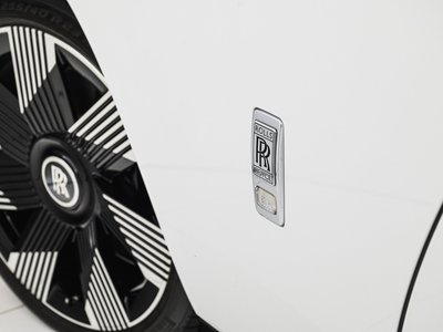 صورة 41 لـ 2024 ROLLS-ROYCE SPECTRE