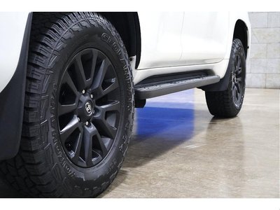 صورة 44 لـ 2023 Toyota LAND CRUISER PRADO
