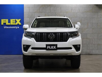 صورة 25 لـ 2023 Toyota LAND CRUISER PRADO