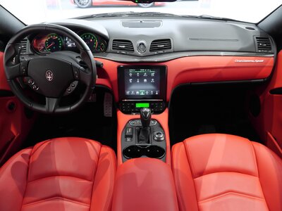 2020 Maserati GRANTURISMO — фото 4