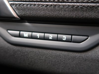 2025 LAND Rover DISCOVERY SPORT photo 9