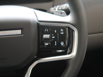 2025 LAND Rover DISCOVERY SPORT photo 3