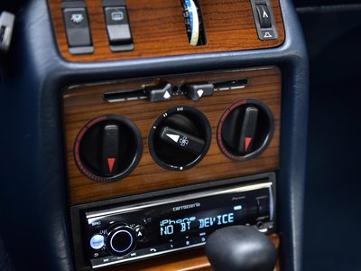 1982 Mercedes-BENZ MEDIUM-CLASS photo 39