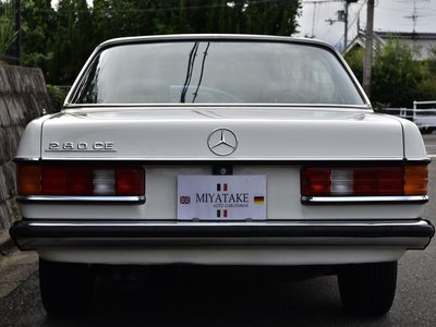 1982 Mercedes-BENZ MEDIUM-CLASS photo 15
