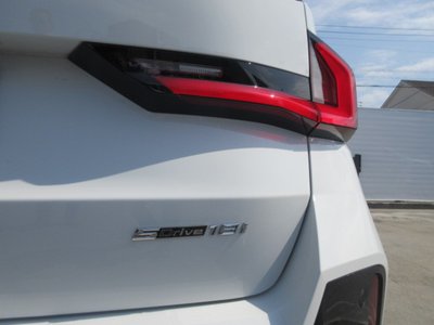 2025 BMW X1 thumbnail 17