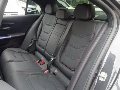 2025 Mercedes-BENZ C-CLASS AMG — фото 9