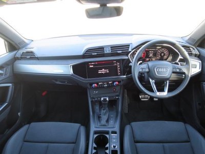 صورة 6 لـ 2024 AUDI RS Q3