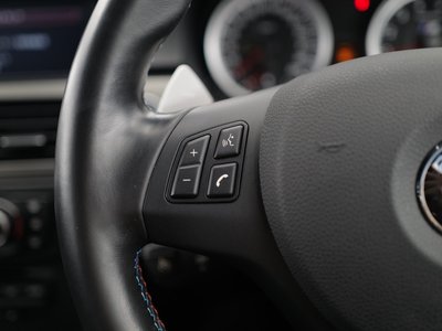 2011 BMW M3 SEDAN 照片 15