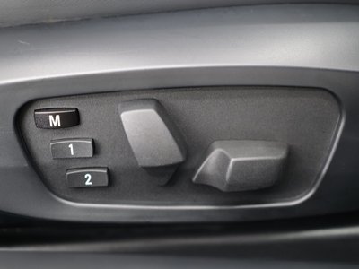 2011 BMW M3 SEDAN 照片 12
