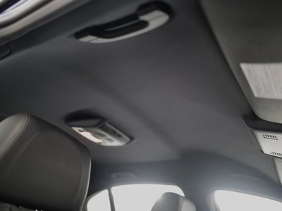 2011 BMW M3 SEDAN 照片 31