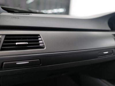 2011 BMW M3 SEDAN 照片 30
